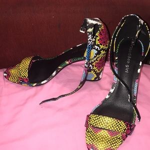 Madden girl sandals brand new without box